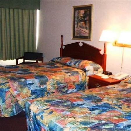 A Victory Inn - Mount Clemens Kamer foto